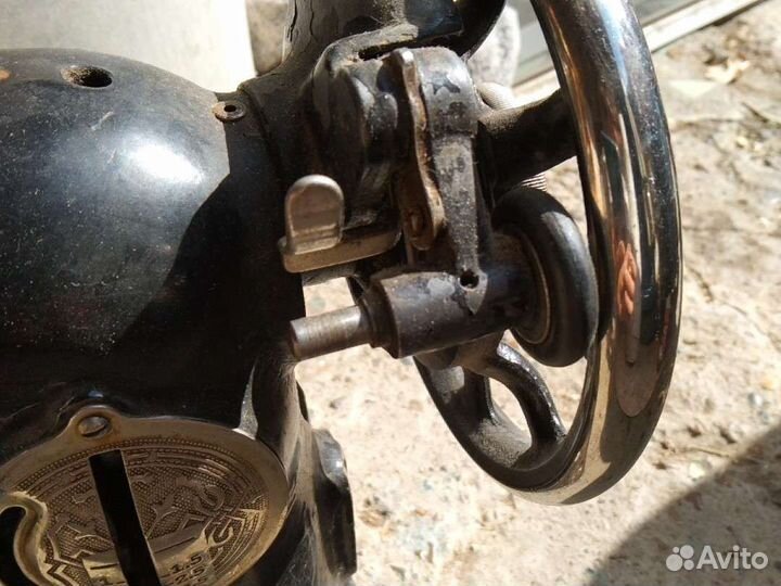 Машинка без тумбы