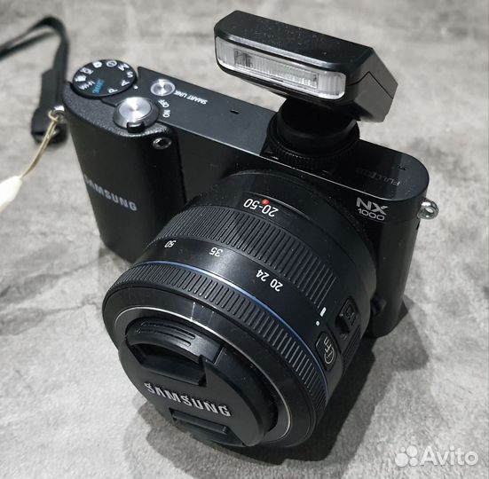 Фотоаппарат Samsung NX 1000