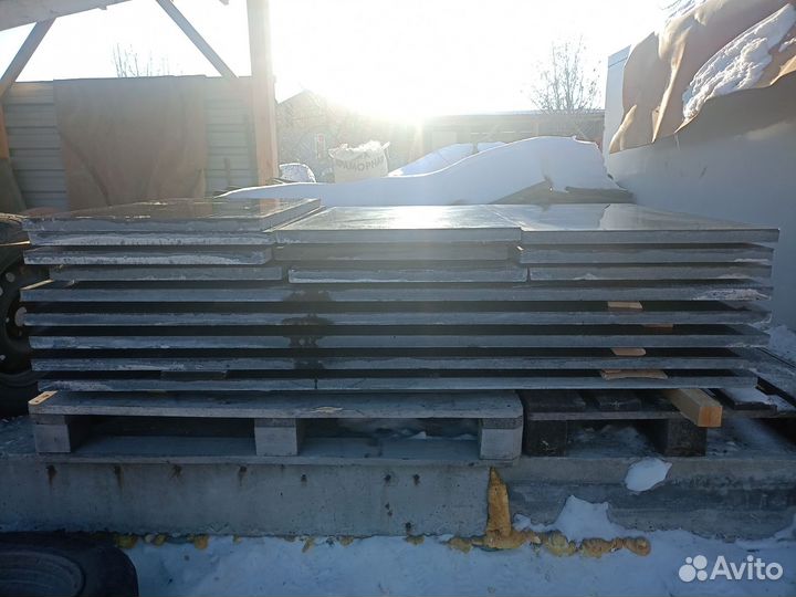 Мраморный гранит отполированный