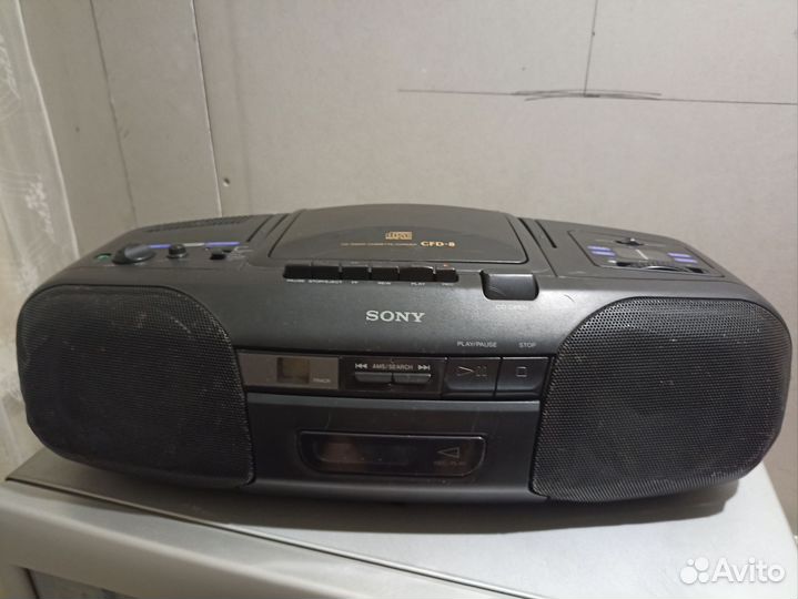 Магнитофон sony