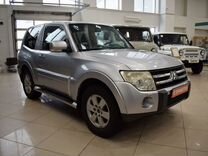 Mitsubishi Pajero 3.2 MT, 2008, 397 000 км, с пробегом, цена 1 090 000 руб.