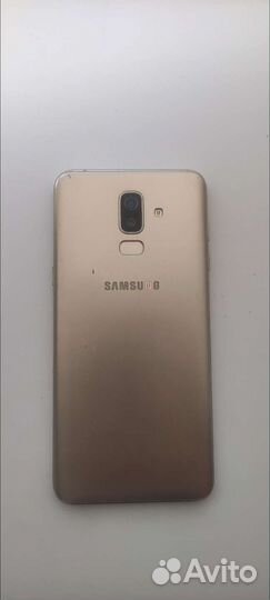Мобильные телефоны б/у samsung J8