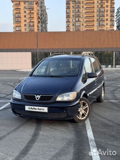 Opel Zafira 2.0 МТ, 2000, 280 000 км