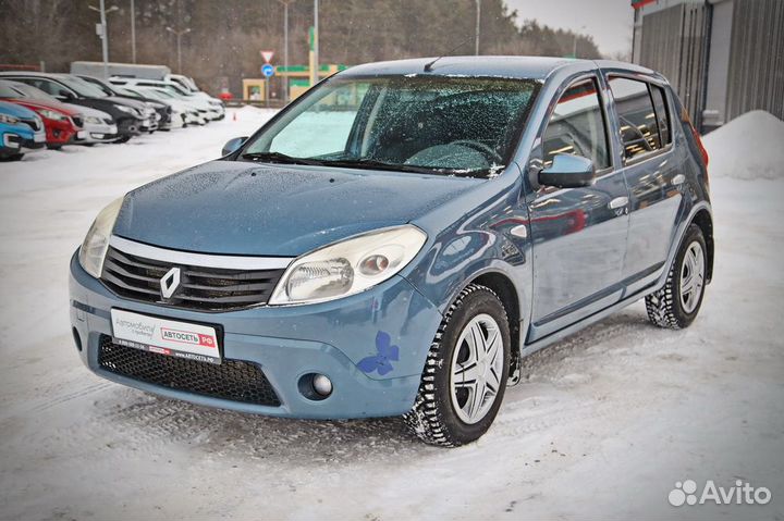 Renault Sandero 1.6 AT, 2012, 130 200 км