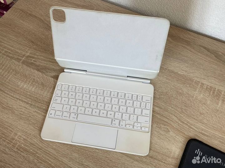 Apple Magic keyboard white iPad pro 11 оригинал