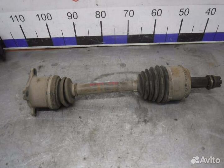 Привод передний правый Mitsubishi Pajero 3 6G74