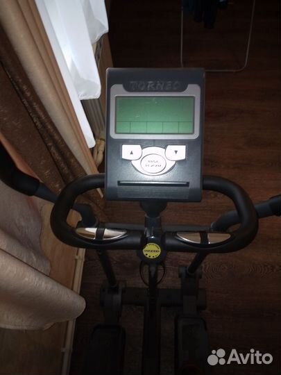 Эллиптический тренажер torneo