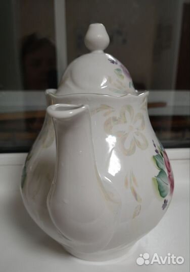 Чайник фарфоровый заварочный,на 2 л.СССР