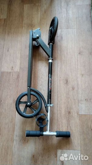 Складной самокат с большими колёсами