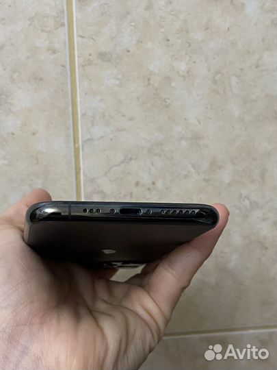 iPhone 11 Pro, 256 ГБ