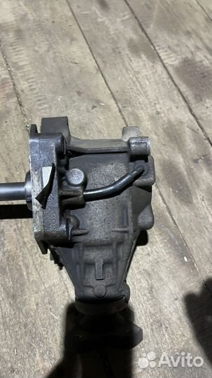 Передний редуктор угловых передач