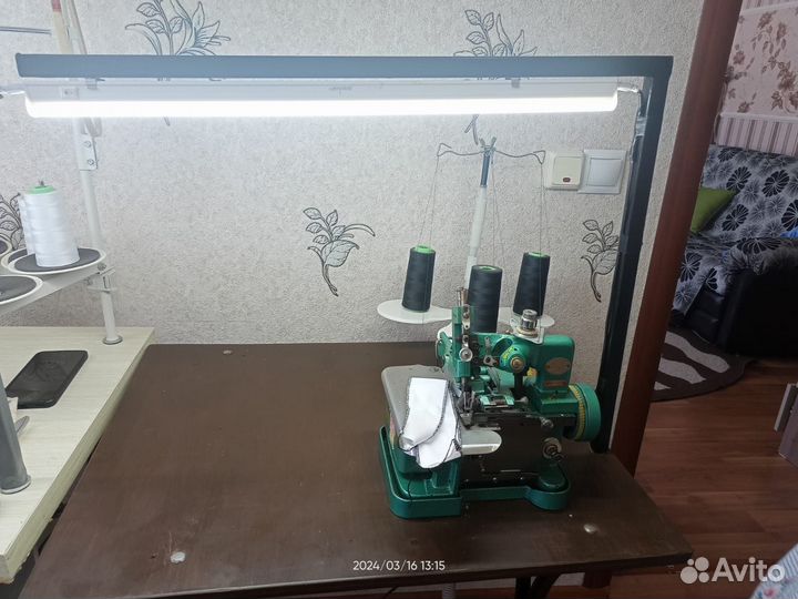 Швейная машина бу оверлок