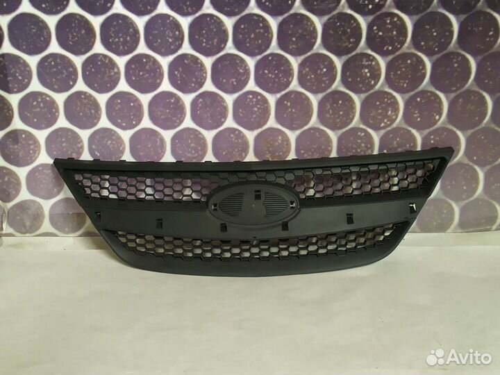 Решётка радиатора LADA Largus