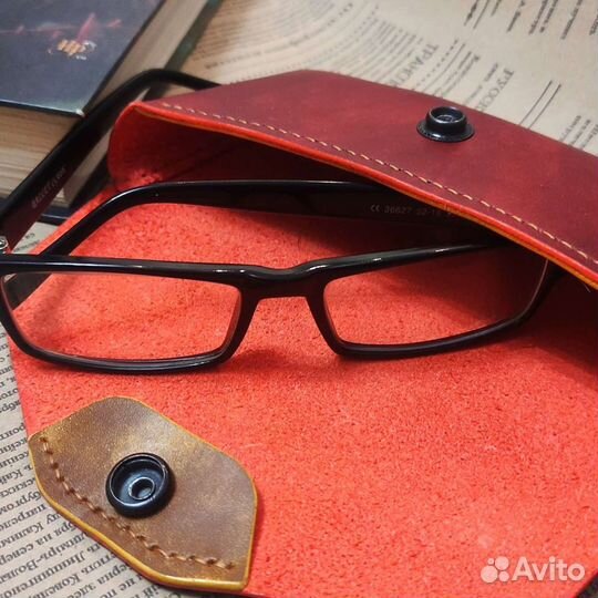 Очечник / Футляр для очков