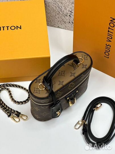 Сумка Louis Vuitton Vanity Chain Pouch