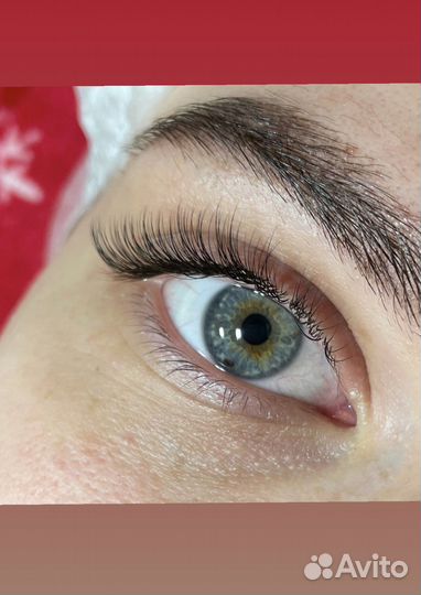 Наращивание ресниц на дому