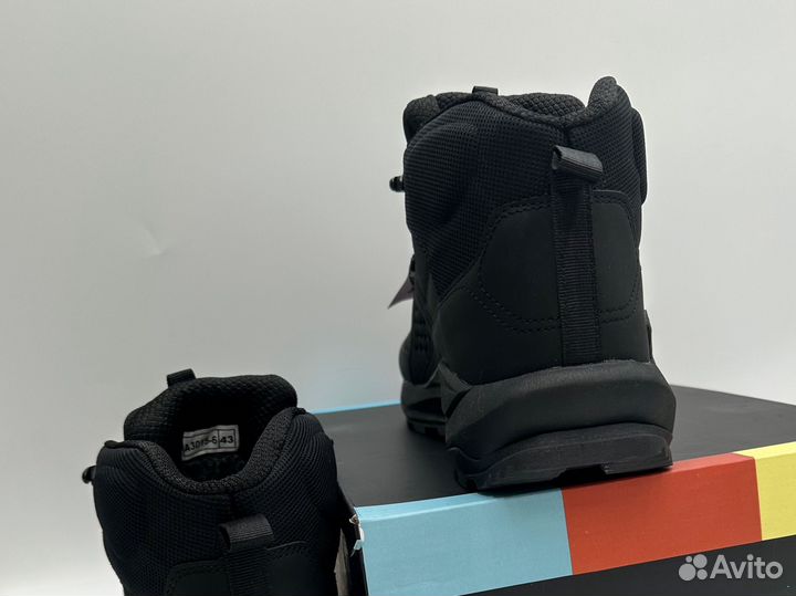 Кроссовки salomon зимние