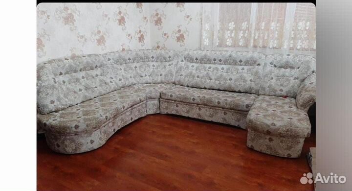 Угловой диван бу