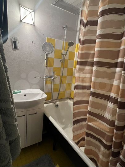 Комната 25 м² в 2-к., 12/12 эт.