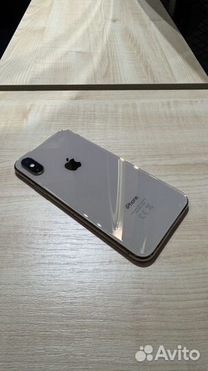 iPhone Xs, 64 ГБ