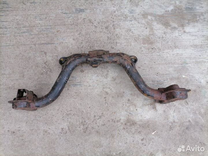 Балка Хонда црв цр-В рд1 Honda CR-V RD1 97-01г зад