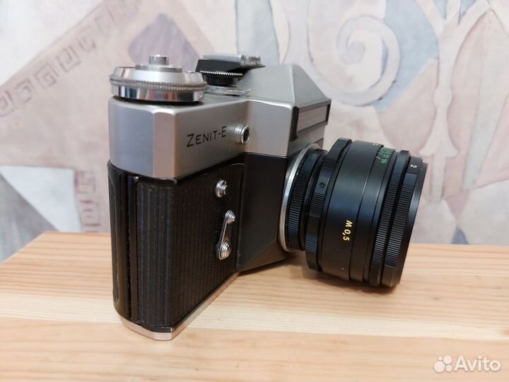 Плёночный фотоаппарат zenit E