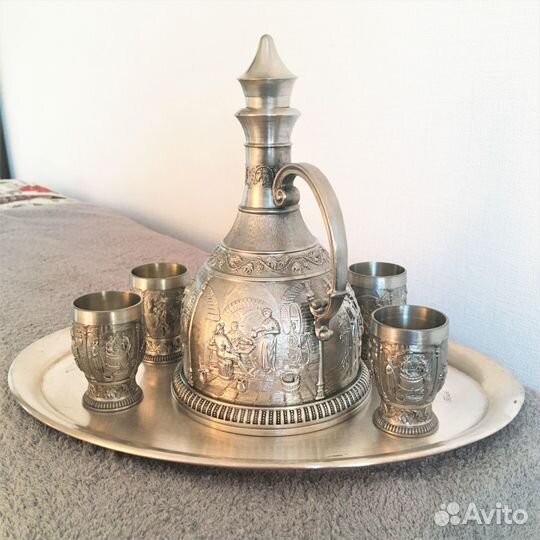 Коньячно-водочный набор.Графин,стопки.Германия SKS