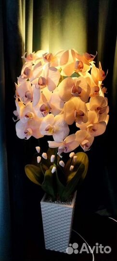 Орхидея - светильник настольный