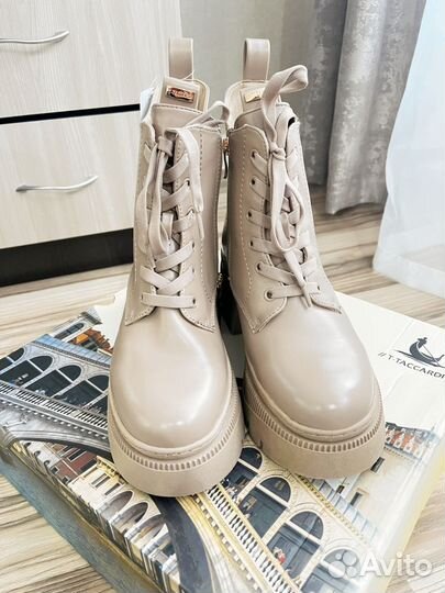 Сапоги женские