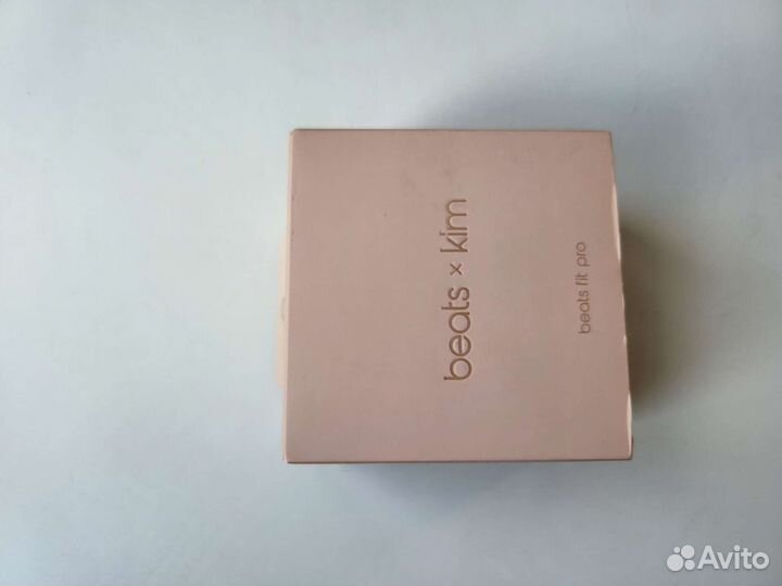Наушники beats kim