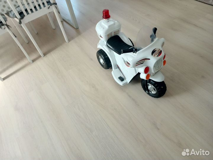 Детский мотоцикл на аккумуляторе бу