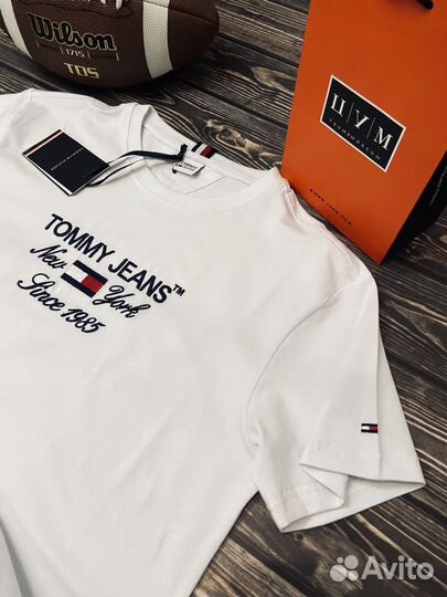 Футболка Tommy jeans