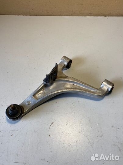 Рычаг подвески задний правый Infiniti Ex35