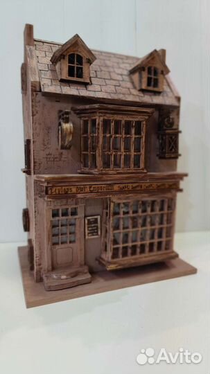 Светильник настольный