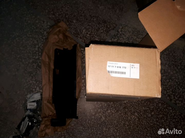 Кронштейн радиатора bmv f10