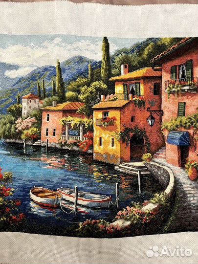Готовая вышивка крестом Италия
