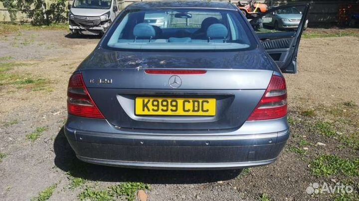 Знак аварийной остановки Mercedes w211