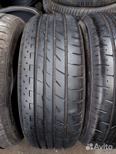 Bridgestone Playz PX-RV 215/60 R17 96H