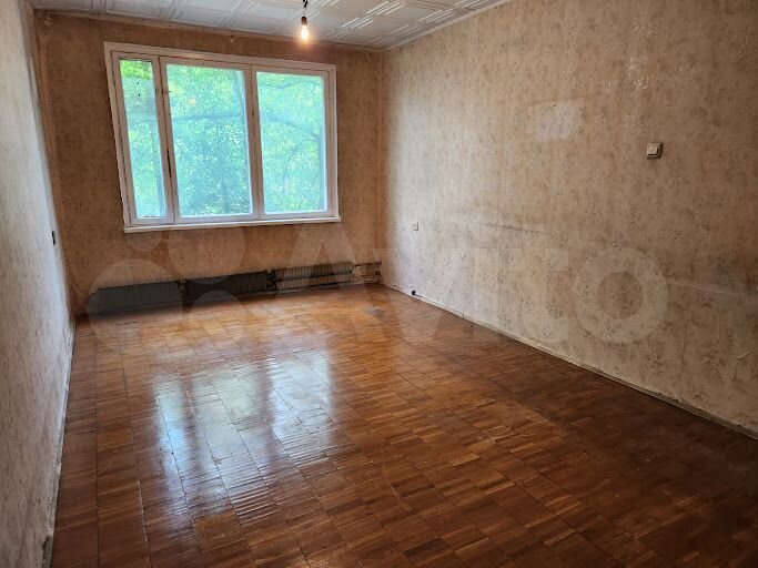 Комната 15,5 м² в 3-к., 2/10 эт.