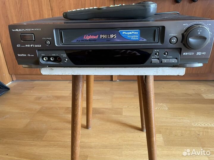 Видеомагнитофон philips vr888/55