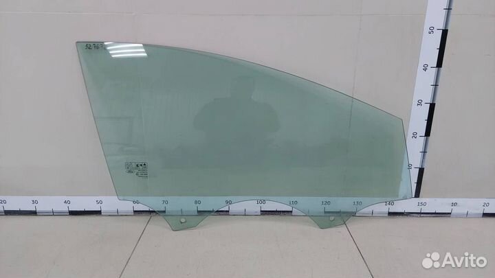 Стекло двери передней правой Ford Focus 3 2011