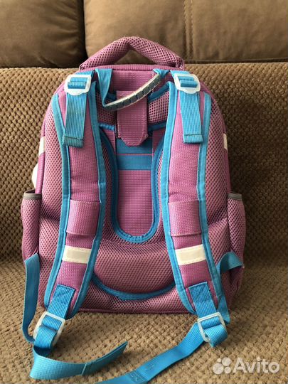 Школьный рюкзак