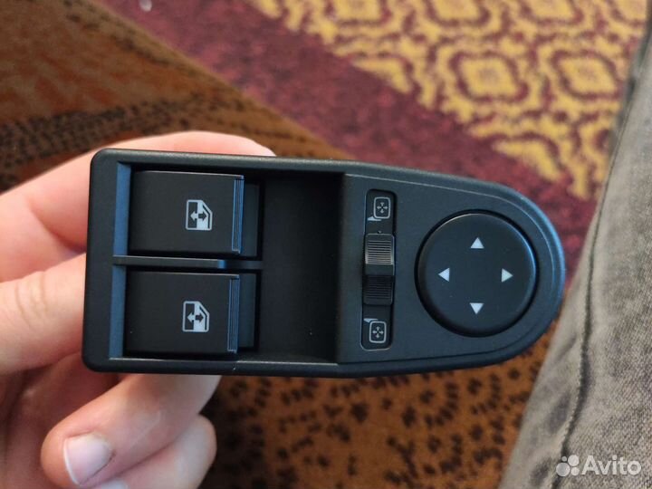 Блок стелоподъемников гранта