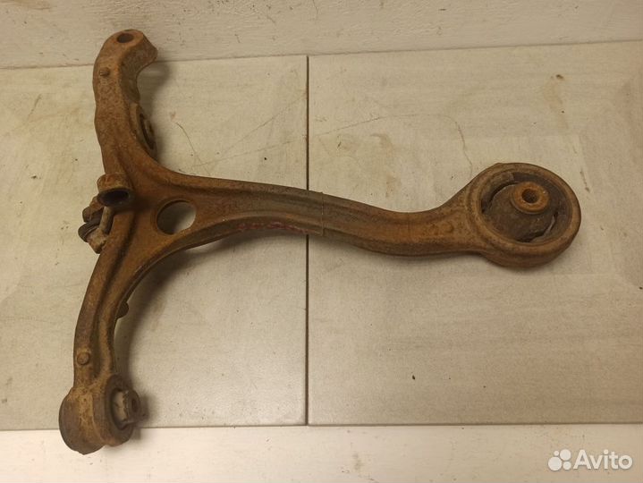 Рычаг передний правый нижний 51350TE1A00