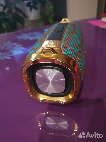 Музыкальная колонка