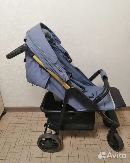 Прогулочная коляска carrello echo
