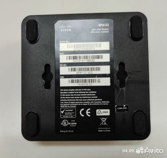 Адаптер для VoIP-телефонии Cisco SPA122