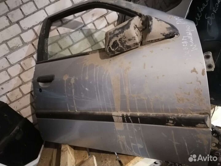 Дверь передняя правая nissan primera p10