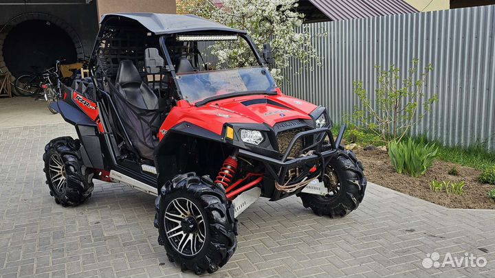 Polaris rzr 900