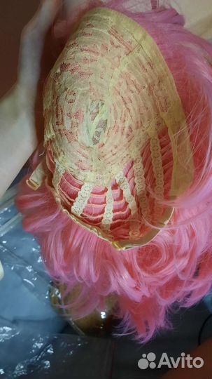 Розовый парик для косплея